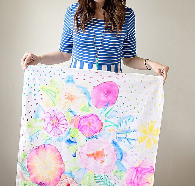 Homemade Mother's Day gift ideas: DIY watercolor tea towels