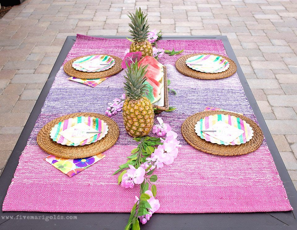 Chill and grill for a laid back summer barbecue. Tutorial for turning a dollar store tablecloth into a custom memory blanket for gatherings. Free printable favor tags for sparklers.
