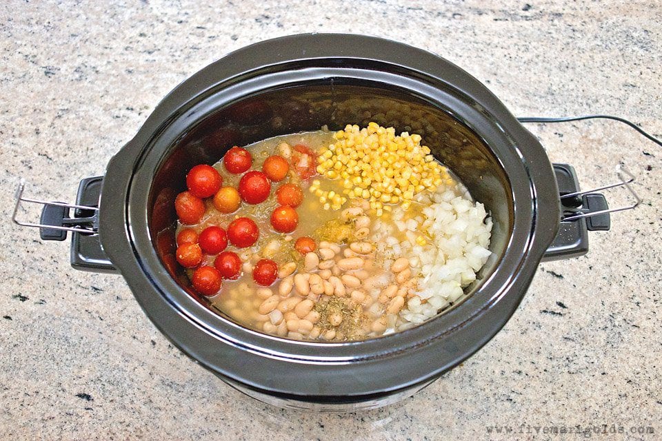 Slow Cooker White Chicken Chili
