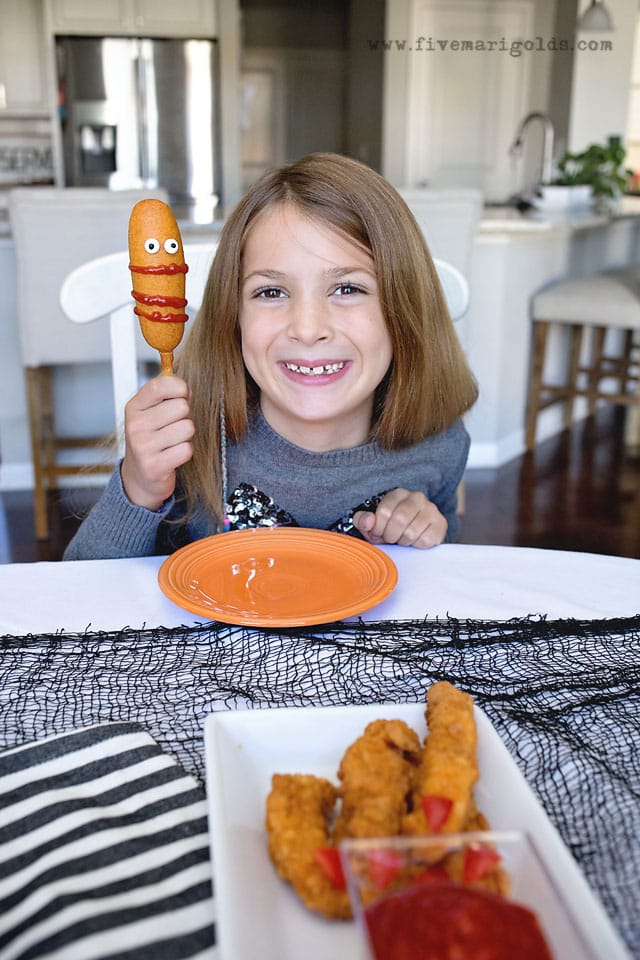 Lazy Mom's Guide to Spooky Halloween Theme DInner | Five Marigolds