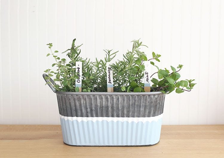 Top 20 best DIY Mother's Day gifts on a budget - Garden Gift Basket with DIY garden markers.