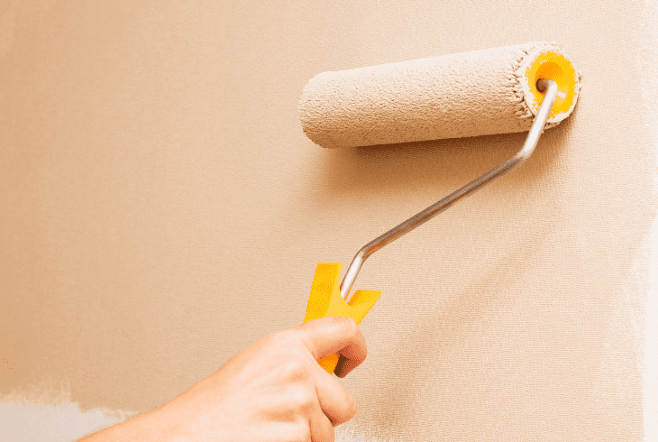 how let paint dry before hanging pictures