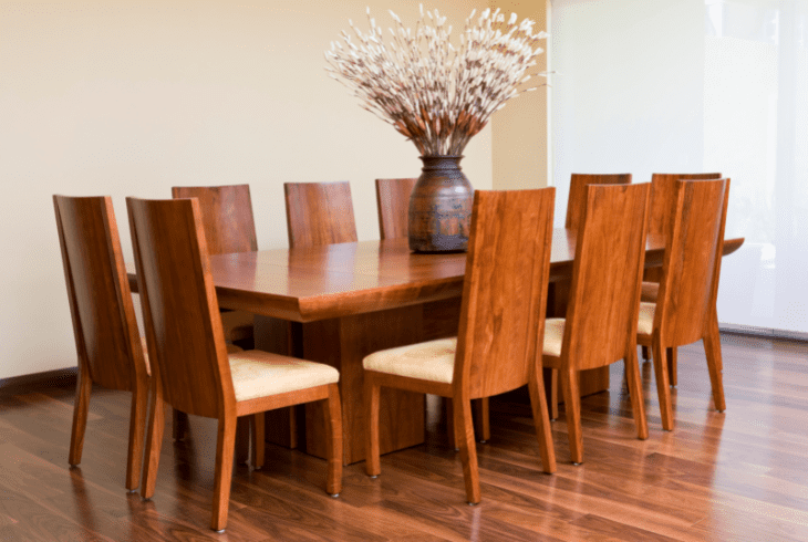 chair material used
