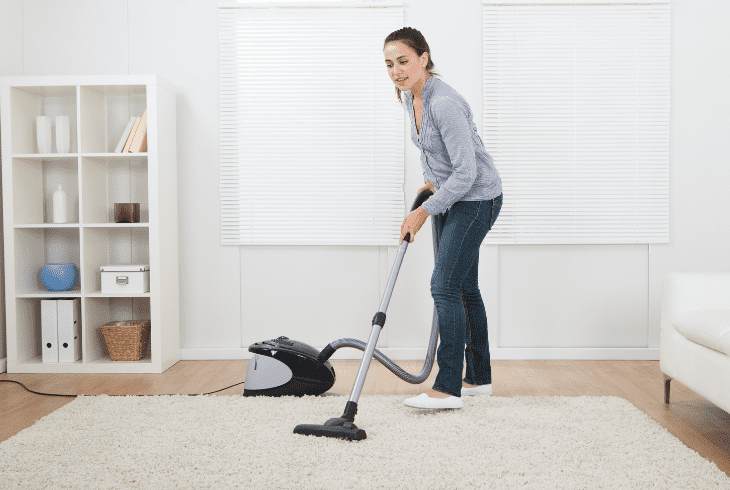 clean floor hoover
