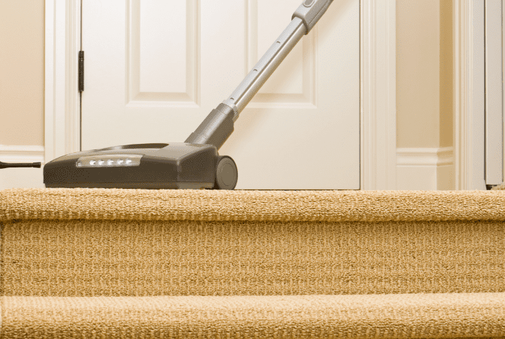 vacuum stair carpet