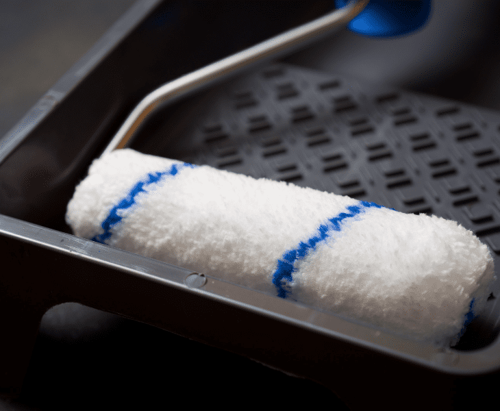 keep paint roller dry