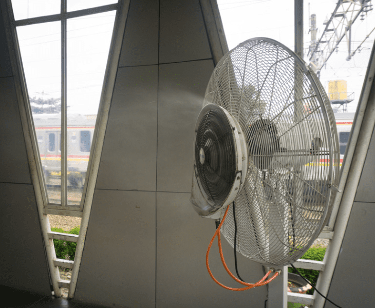 use a misting fan