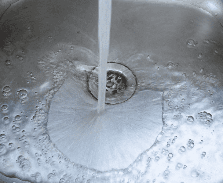 soak sink with water