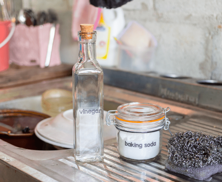 vinegar baking soda