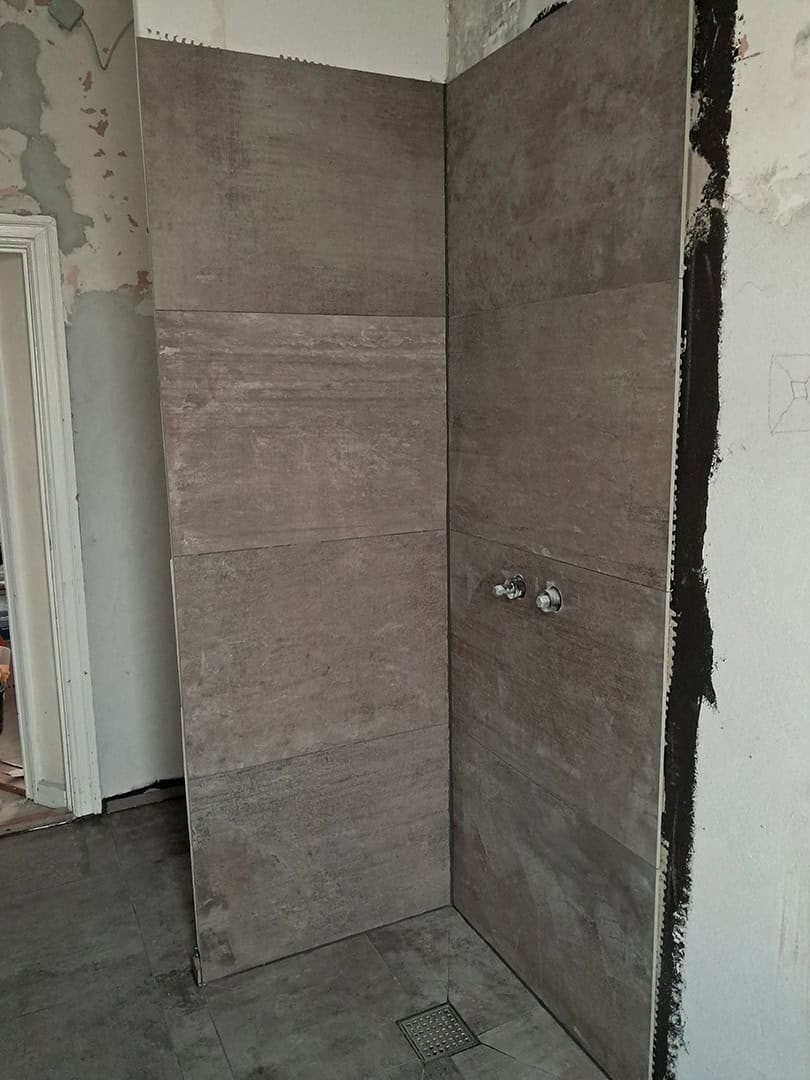 C. Mikkelsen Byg der er i gang med at udfører renovering af badeværelse og badeværelsesrenovering i Nordsjælland samt renovering af badeværelse i Allerød