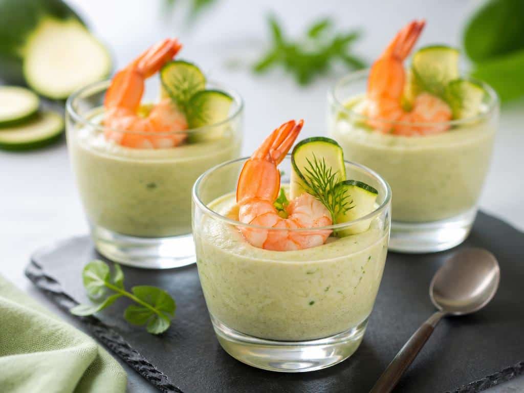 verrine de mousse courgette et crevette