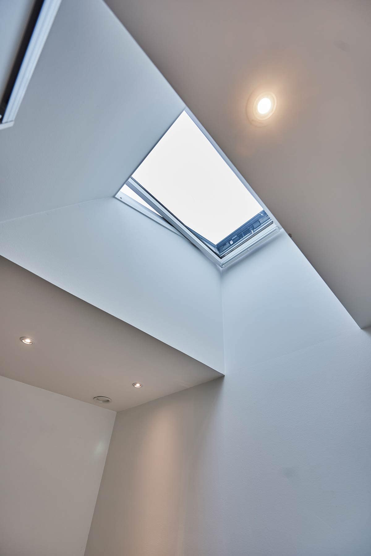Ovenbelysning og loftvindue, stort udvalg af velux vinduer