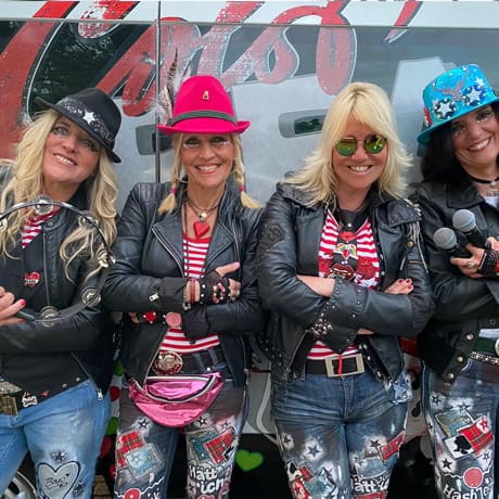 Die vier Sängerinnen der Band Colör