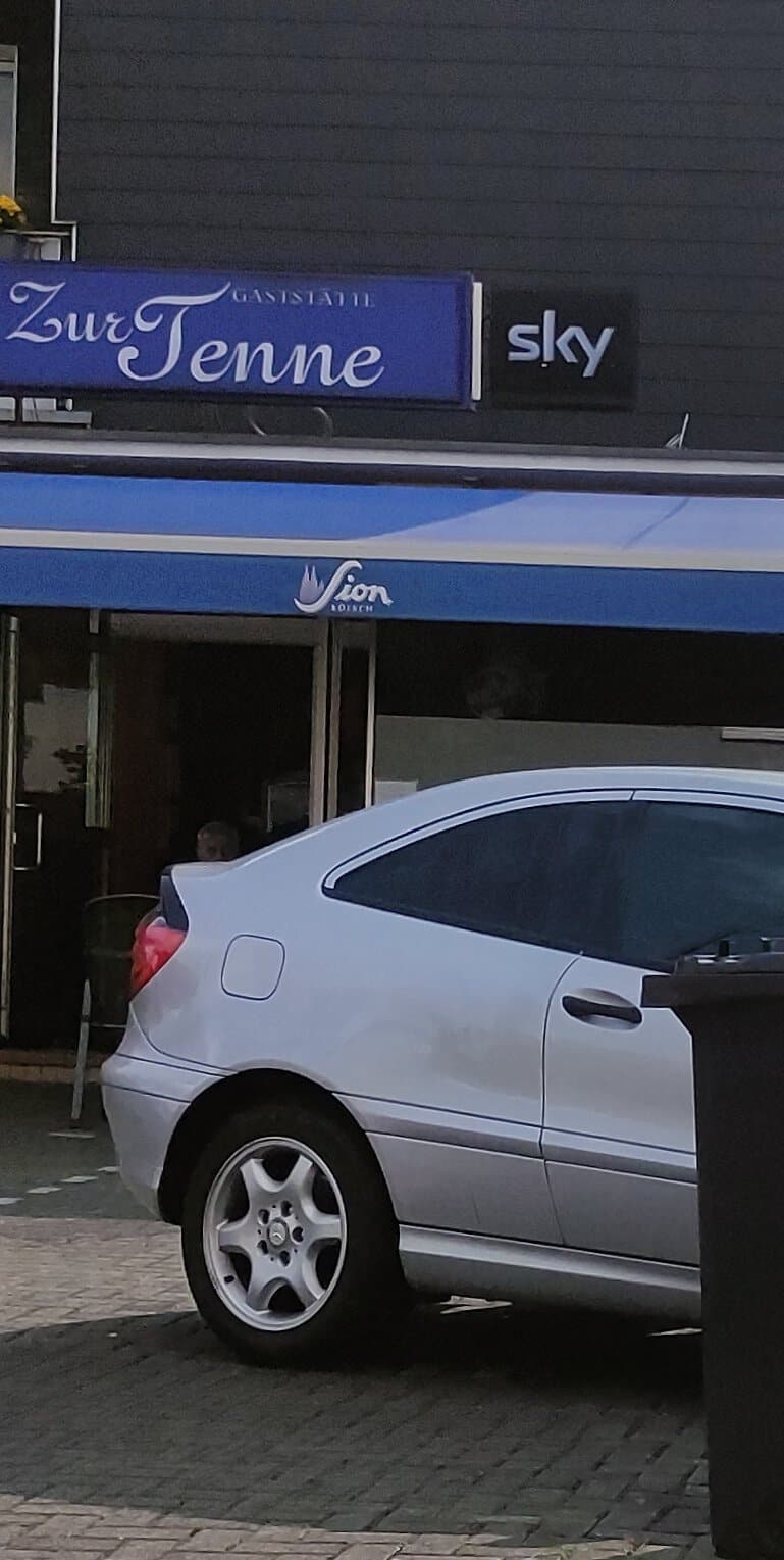 Zur Tenne