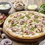 que mettre dans une pizza base crème fraîche