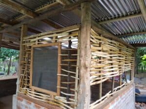 terra-preta-composting-twin-toilets-collaboration-nuestra-finca-sagrada-nicaragua-familia-feliz-spain