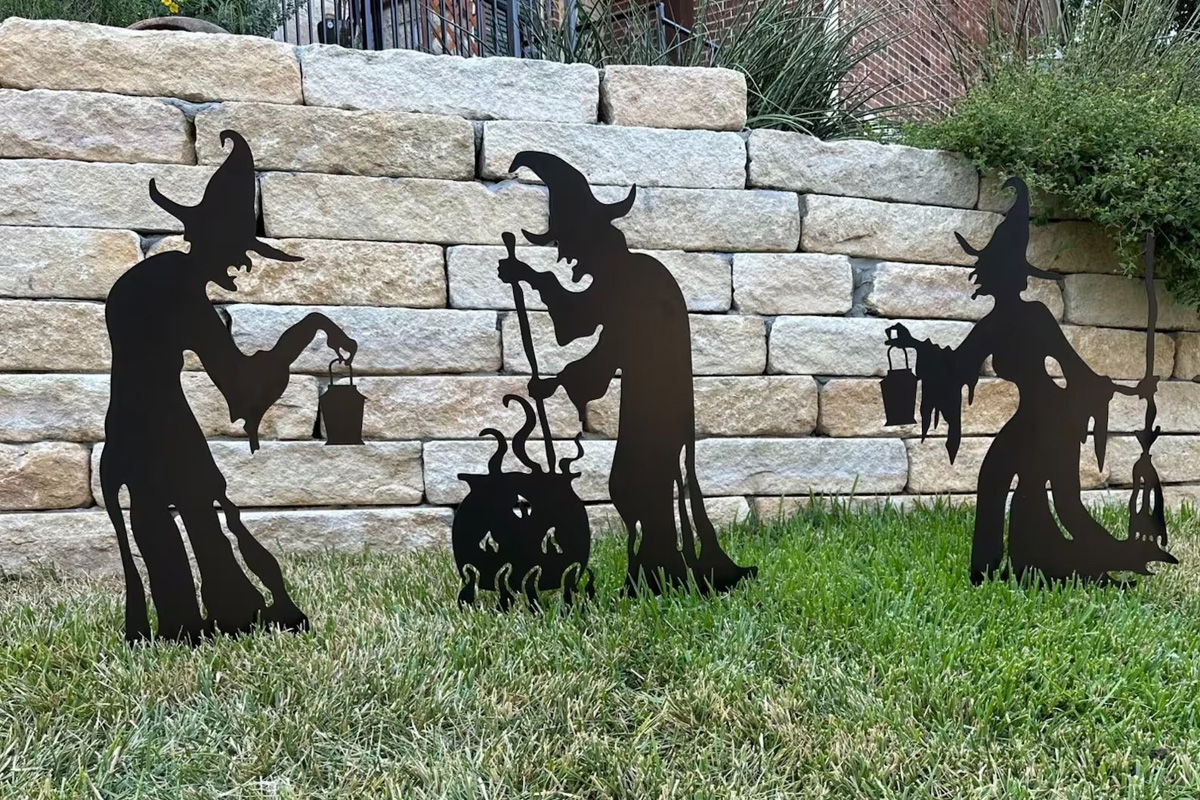 halloween witch decor