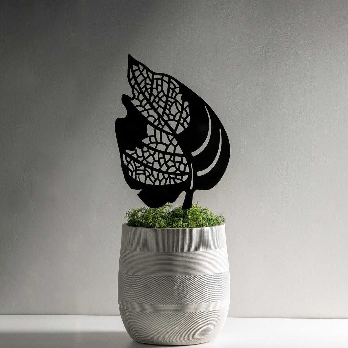 Leaf Skeleton Garden Stake