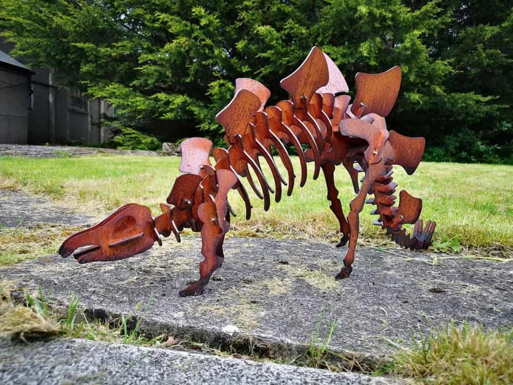 rusty_metal_dinosaur_stegosaurus rusty metal stegasaurus sculpture