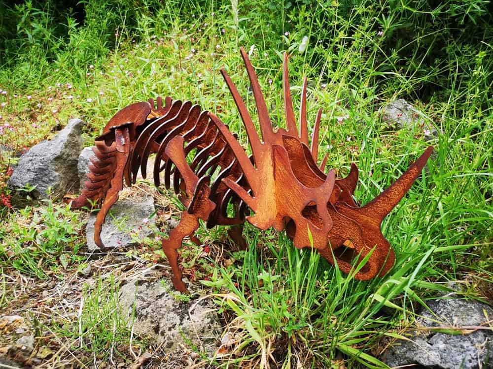 rusty_metal_dinosaur_styracosaurus Rusty Metal Dinosaur Styracosaurus