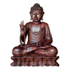 Wood statuette