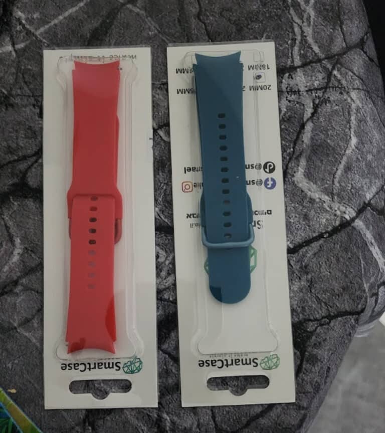 רצועת סיליקון חלקה בצבע אדום עם אבזם מעוגל לשעוני גלקסי ווטש 4/5/6/7 photo review