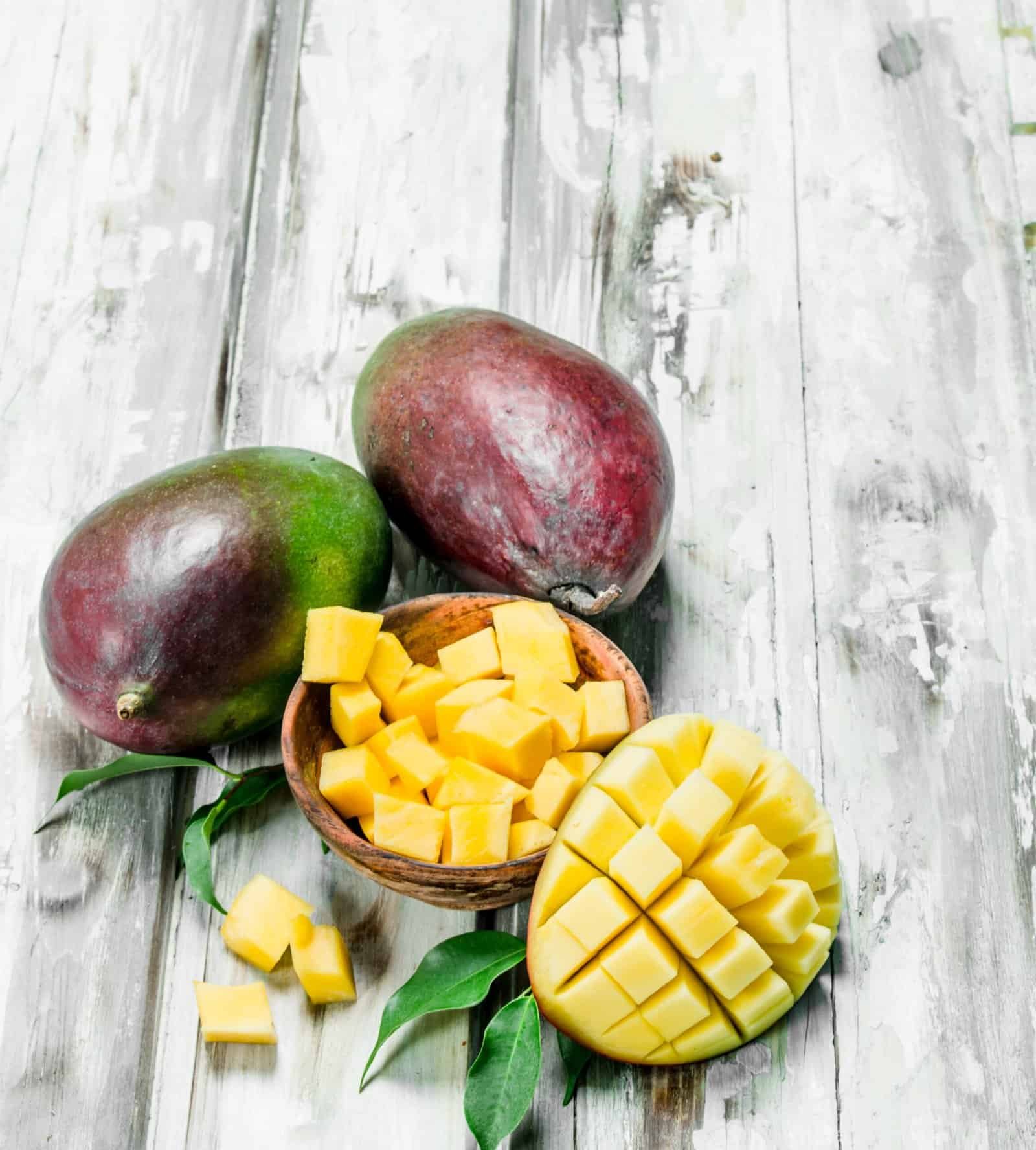 jak obrać mango