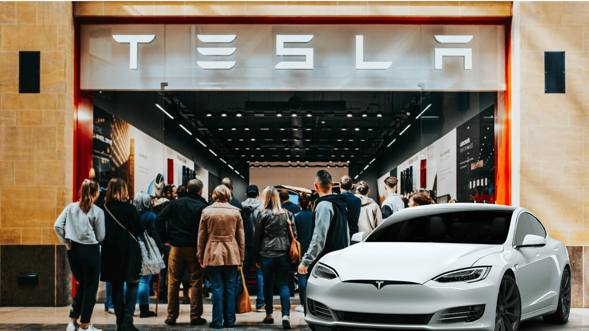 Edmunds Says Tesla Owners Are Ditching Their EVs