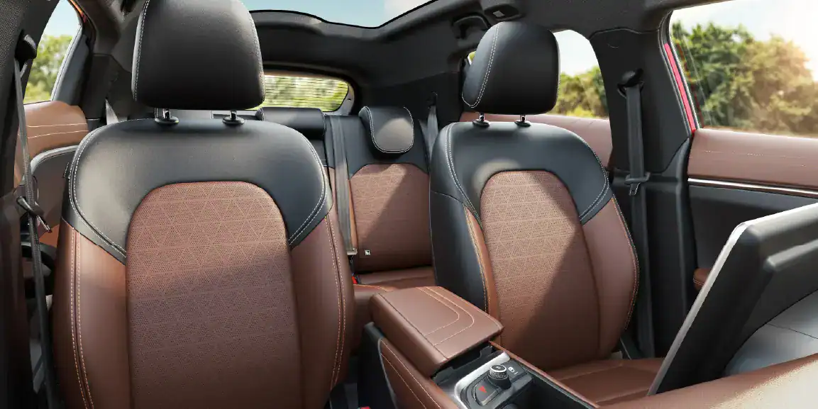 VinFast vf7 seats
