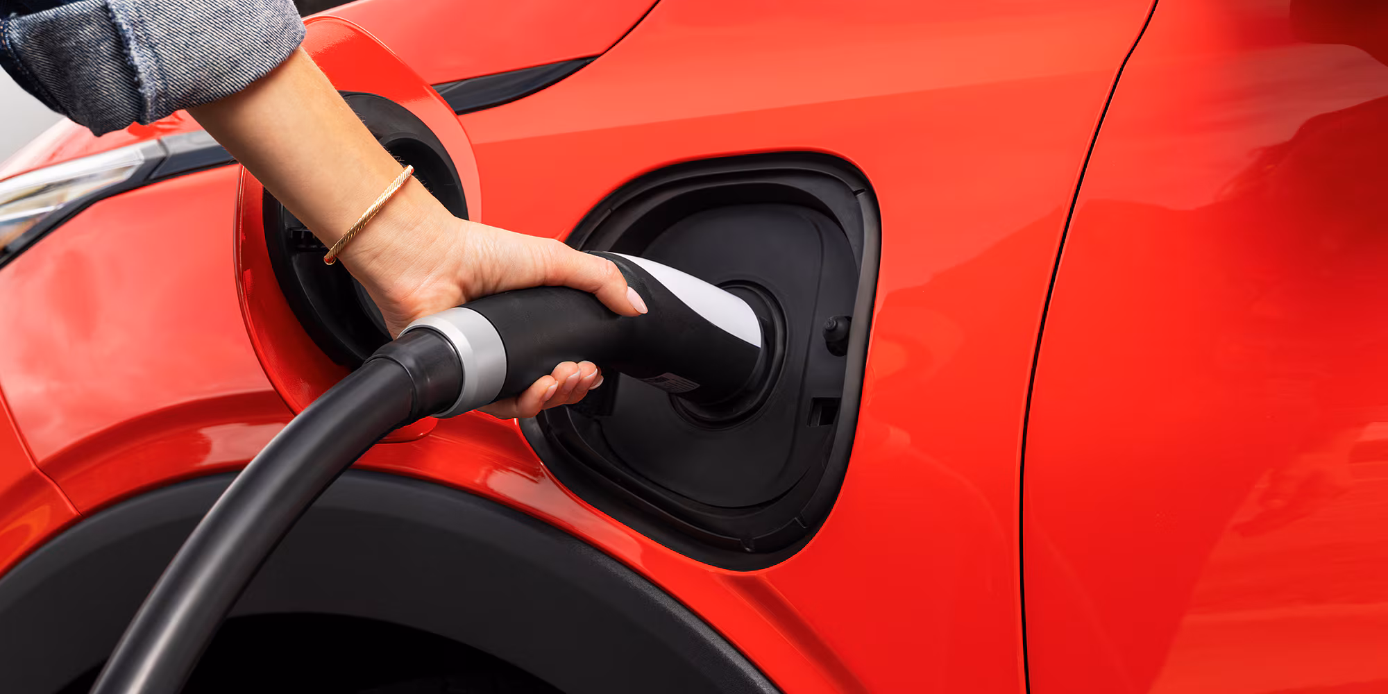 2027 Chevrolet Bolt ev charging