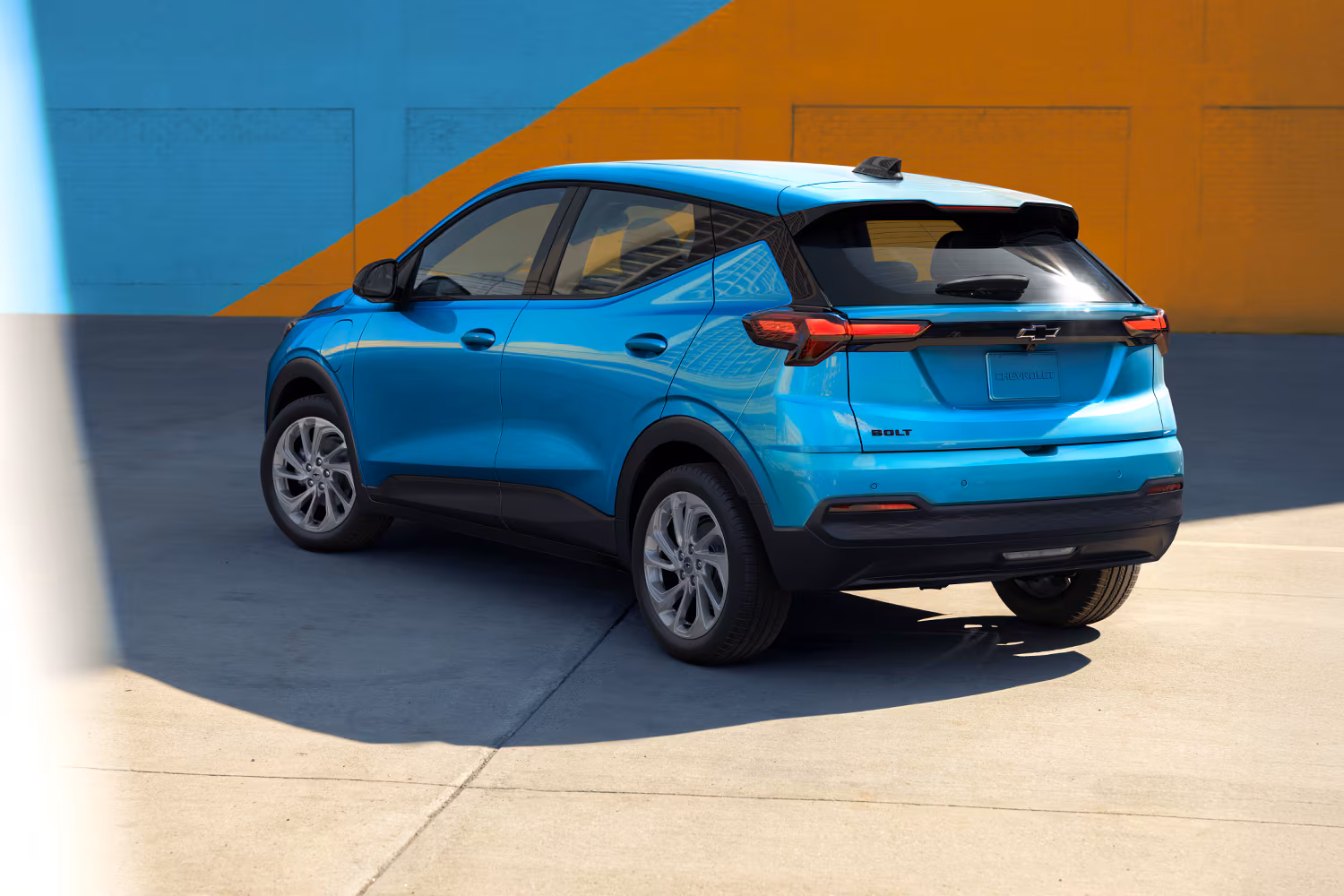 2027 Chevrolet Bolt ev blue color