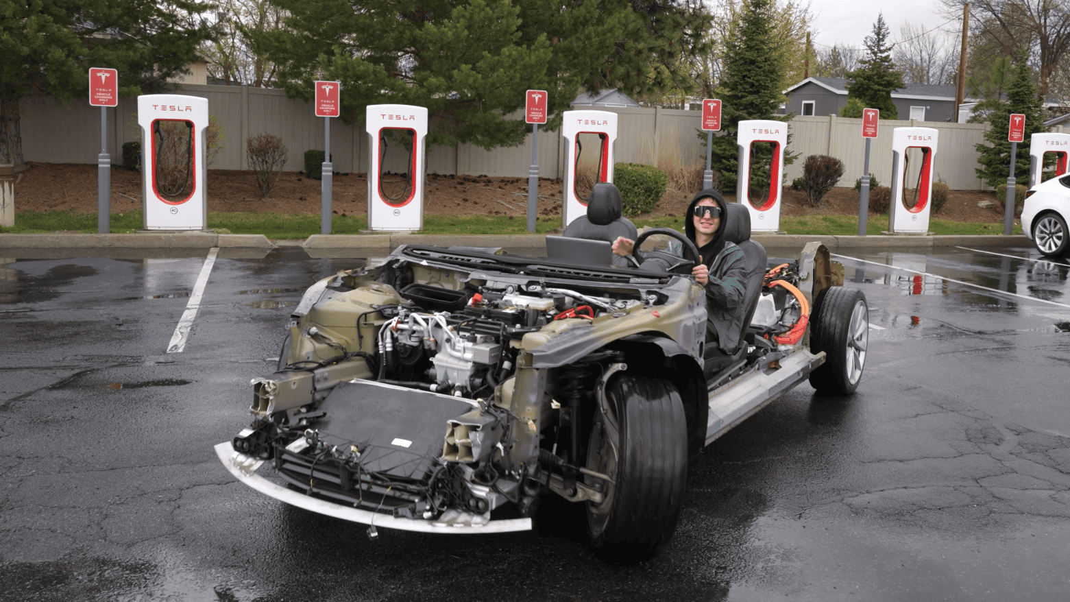 $2,000 Tesla Model 3 Turns Into 212-Mile Go-Kart