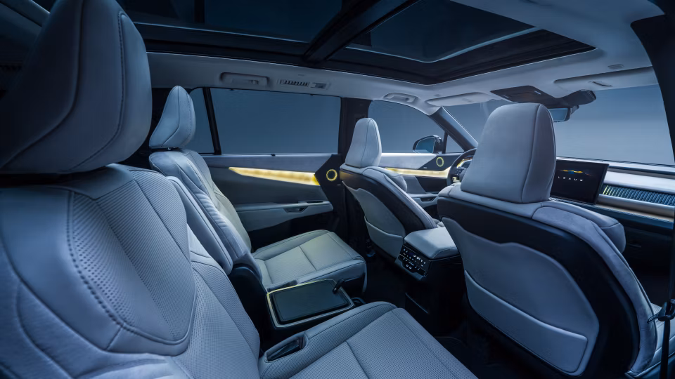 2027 Lexus TZ Rear seats