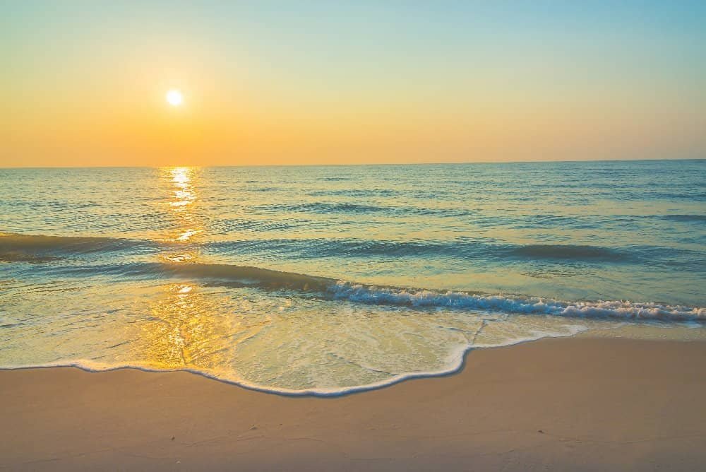 Stacca la testa e vai al mare senza guidare