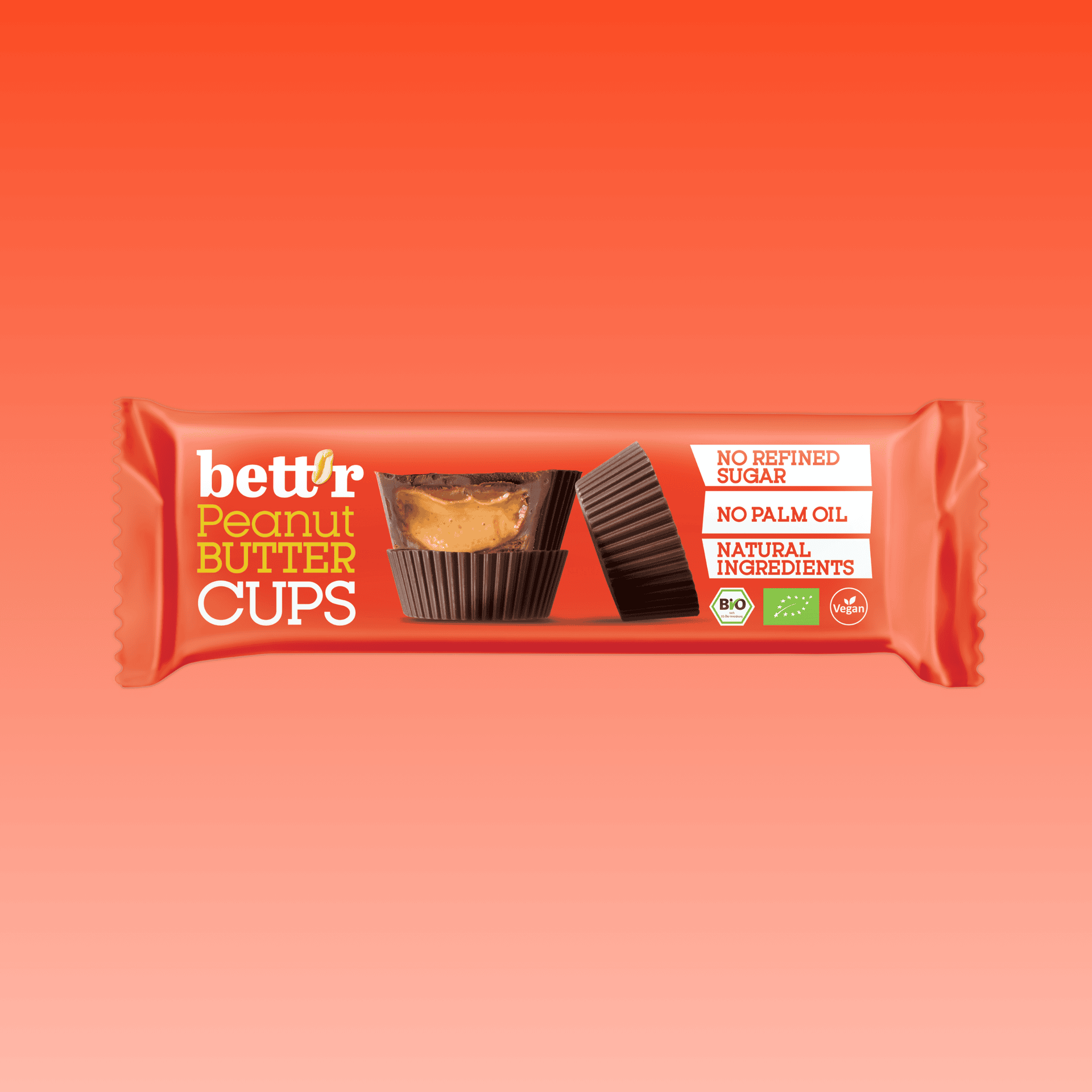 Diese Bio Nut Butter Cups verbinden cremige Erdnussfüllung mit einer feinen Hülle aus veganer Schokolade.