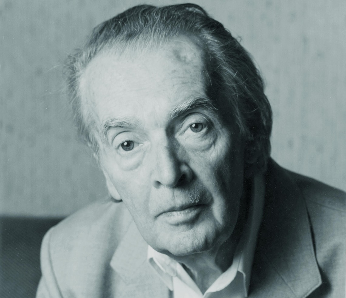 MÁNDY IVÁN SÍREMLÉKE ELŐTT