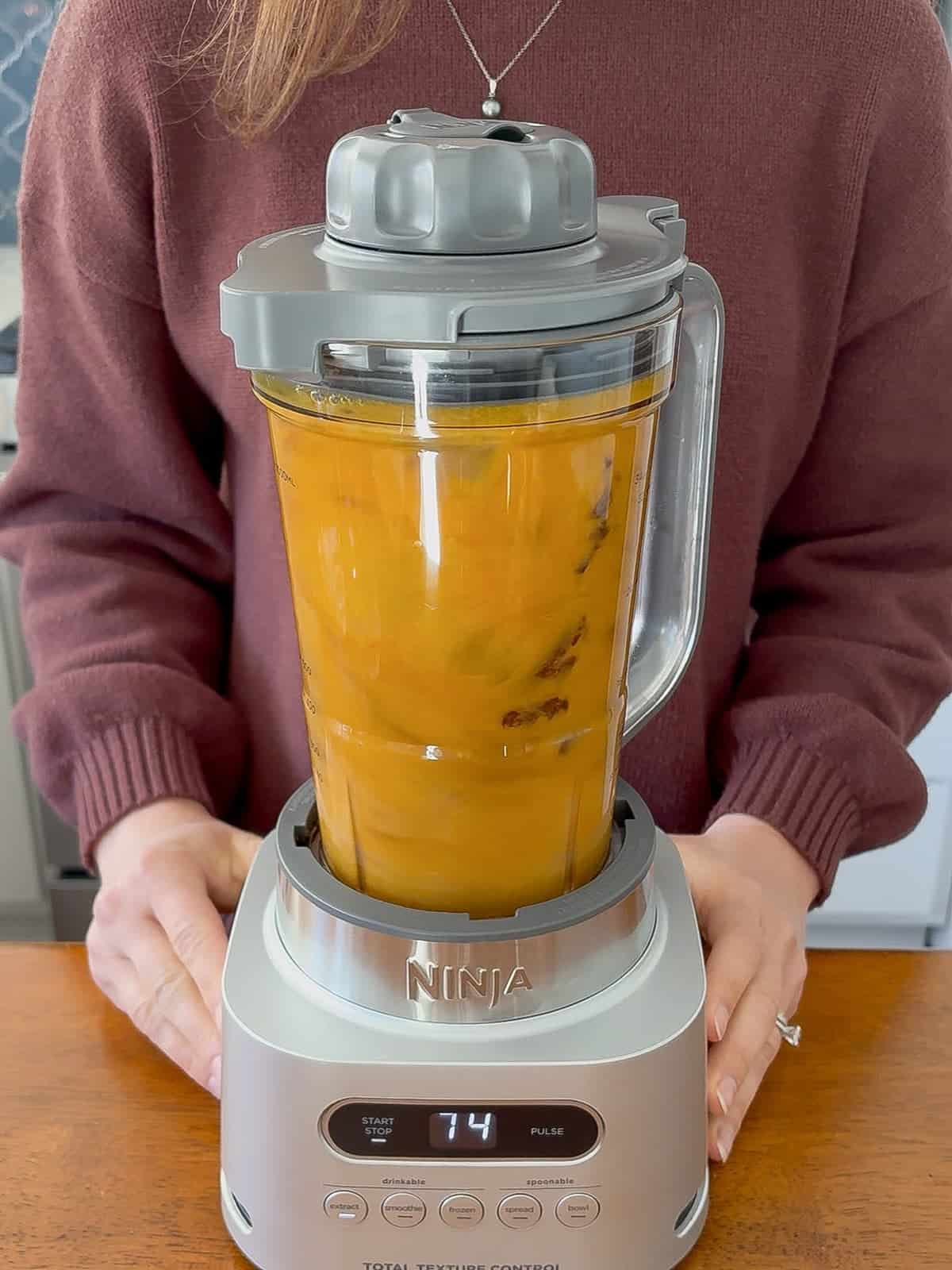 Blending the syrup.