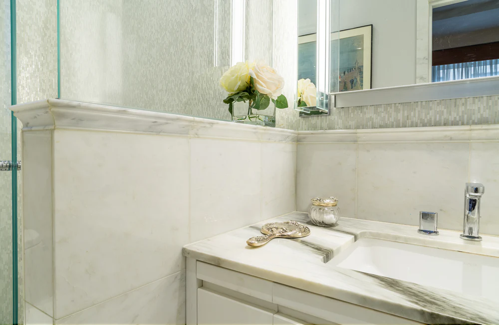 A1 Select Pacific White