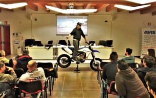 corsi motociclisti avis