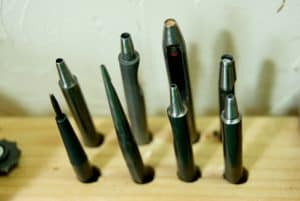 革製品を仕立てる道具