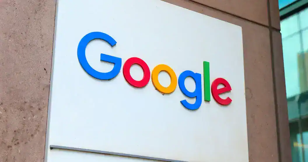 Google Must Notify Publishers Before Major Ranking Changes, How SEOs Should Prepare