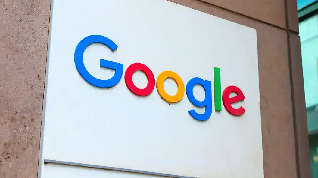 Google Must Notify Publishers Before Major Ranking Changes, How SEOs Should Prepare