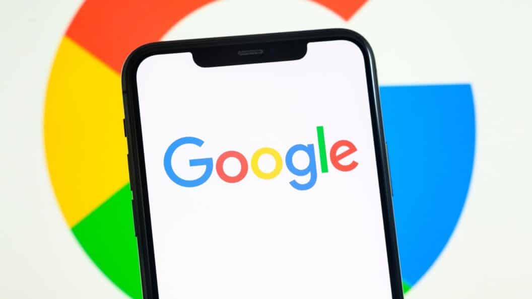 Google Signals It May Ignore robots.txt, The SEO Risks You Need to Address