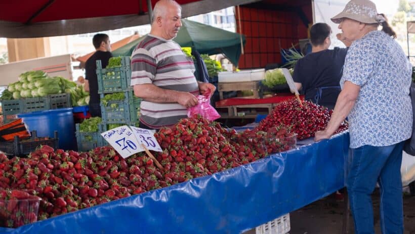 Design for Underserved Users, Use Farmers' Market Lessons to Create More Inclusive Products