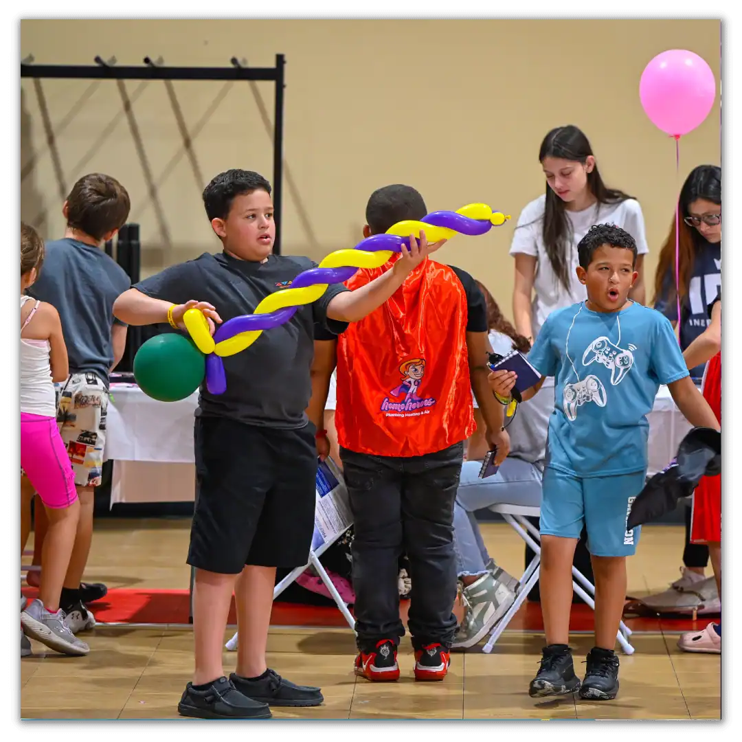 Kids-Playing-In-the-Community-Event