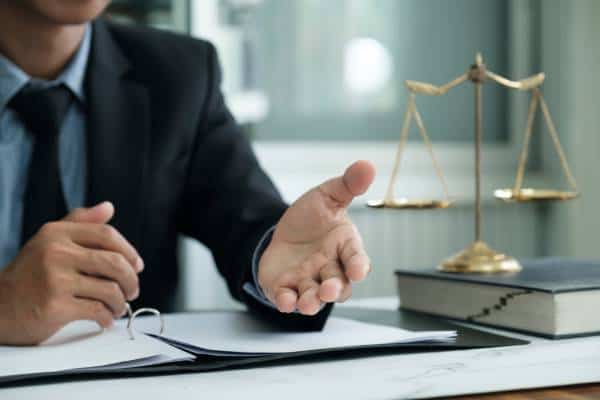 Truck accident lawyer in Arizona for legal help after a crash. Free consultation with experienced at.