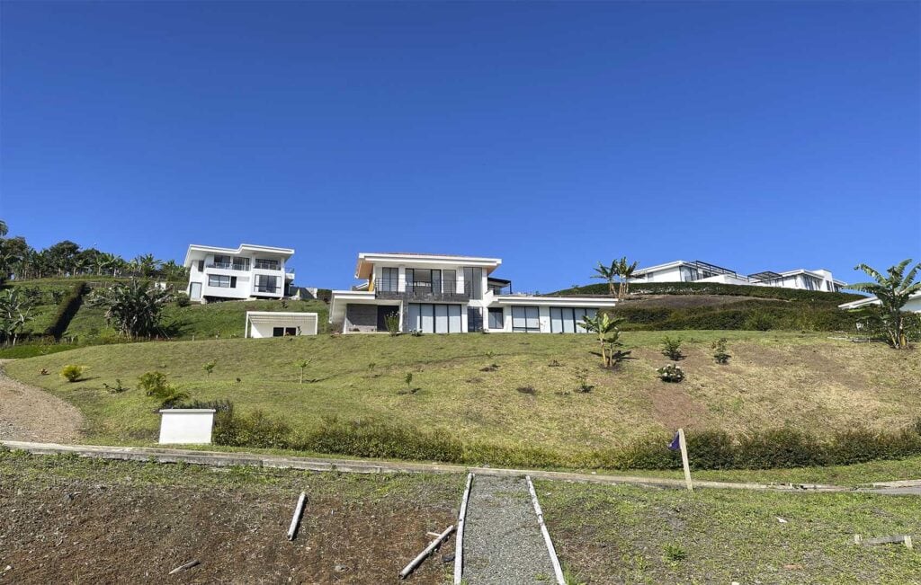 Vía Armenia, Pereira