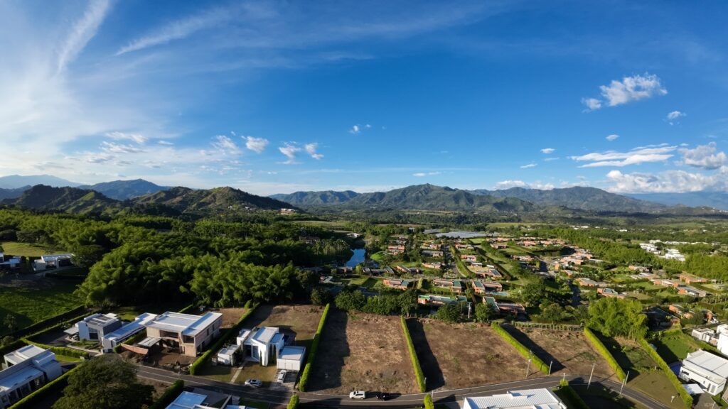 Malabar, Cerritos, Pereira