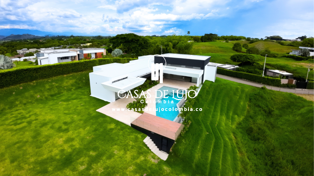 Malabar, Cerritos, Pereira
