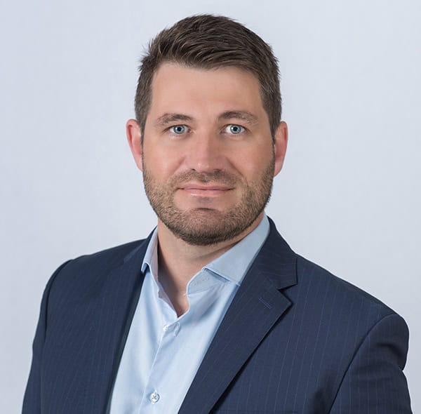 CEO Charl de Villiers.